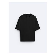 Regular fit T-shirt. Round neck and short sleeves. Oversized Short Sleeve T-shirt With Ribbed Neckline, Summer T-shirt With Ribbed Neckline, Modern Crew Neck T-shirt For Summer, Modern Crew Neck Summer T-shirt, Zara Crew Neck T-shirt With Relaxed Fit, Modern Relaxed Fit T-shirt For Summer, Basic T-shirt With Ribbed Neckline For Streetwear, Summer T-shirt With Ribbed Crew Neck, Summer Crew Neck T-shirt With Ribbed Neckline