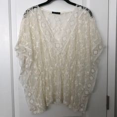 New, Never Worn - Beach/Swim Lace Cover Up Top By Jella Couture. Bought At A Boutique Sale. Does Not Have A Size Tag, But Fits Closer To Size Small. Off White Color. Boutique Sales, Beach Swim, Off White Color, Womens Swim, Cover Up, Swimming, Off White, Boutique, Lace