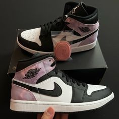 Nike Air Jordan 1 Mid Se “Zen Master” Black Coral White Dm1200-001 Men's 10 Women’s 11.5 Brand New Missing Lids Streamer Outfits, Sneaker Wishlist, Air Fort, Drip Shoes, Painted Canvas Shoes, Trendy Shoes Sneakers, Zen Master