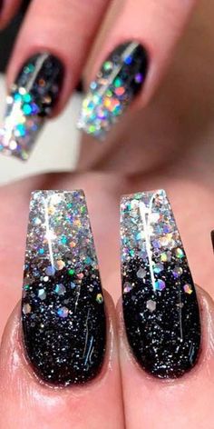 Black nail shades may not be somewhat feminine but can be quite attractive even applied in a decorative way. There can be so many fantastic ideas to satisfy Black Acrylic Nail Designs, Nail Design Glitter, Glitter Nails Acrylic, Black Acrylic Nails, Black Nail Designs, Nails Polish, Prom Nails