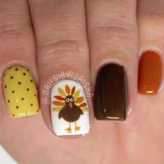 Thanksgiving Nails Design Fall, Fall Toe Nails, Turkey Nails, Fall Thanksgiving Nails, Thanksgiving Nail Art, Thanksgiving Nail, Simple Fall Nails, November Nails