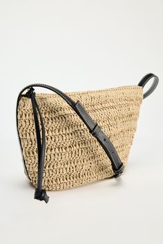 WOVEN CROSSBODY BAG