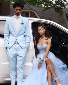 Blue Prom Couple, Prom Looks For Guys, Matching Prom, Blue Prom Suit, Blue Graduation Dresses, Prom Outfits For Guys, Couples Prom