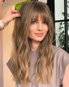 Bangs And Balayage, Messy Wavy Hair, Hair Change, Classic Wear, Long Bangs, Hair 2024, Wispy Bangs, Hair With Bangs