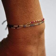 14k solid gold beaded friendship bracelet Womans Retreat, Friendship Bracelets With Beads, Jewellery Inspiration, Gold Bead Bracelets, Bracelet Blue, Wish Bracelets, Leather Bracelets, Beaded Bracelets Diy, Bracelets Handmade Beaded