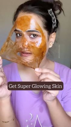 Glass Skin Home Remedies, Home Remedies For Glowing Skin, Get Glass Skin, Remedies For Glowing Skin, Potato Juice, Skin Drinks, Glowing Skin Mask, Glowing Face