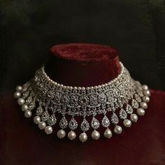 Sabyasachi Lehenga, Sabyasachi Jewellery, Indian Bridal Jewelry Sets, Jewelry Set Design, Indian Jewellery Design Earrings, Wedding Jewellery Collection, Bridal Fashion Jewelry, Indian Jewelry Sets, Diana Spencer