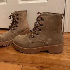 Brown Combat Chunky Boots. Purchased From Amazon, Never Worn Beige Suede Lace-up Boots For Fall, Fall Beige Suede Lace-up Boots, Yaelokre Oc, Combat Boots Brown, Brown Combat Boots, Boots Brown, Chunky Boots, Brown Boots, Thrift Store