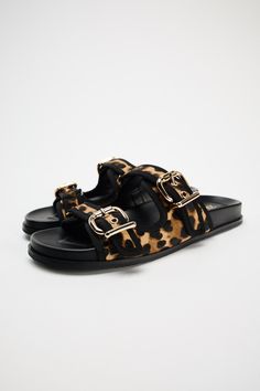 ANIMAL EMBOSSED LEATHER SLIDES - Leopard | ZARA United States Joggers Shoes, Slider Sandals, Flat Hair, Shorts Co Ord, Leather Sandals Flat, Skirt Co Ord, Leather Slides, Beauty Accessories, Shoes Trainers