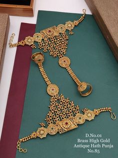 Gold Hathphool Design, Gold Hathphool, Silver Anklets Designs, Mangalsutra Chain, Hand Chain Jewelry, Mangalsutra Design, Neck Pieces Jewelry, Gold Bangles For Women