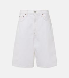 Nolan high-rise Bermuda shorts in white - Agolde | Mytheresa White Bermuda Shorts, Gucci Fashion, Mm6 Maison Margiela, Leather Loafers, Short Outfits, Bermuda Shorts, White Shorts, Clothing And Shoes, Wool Blend