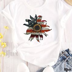 Bjux - Womens Plus Size Patriotic T-Shirt with Floral Print and Flag Pattern, Short Sleeves, Round Neckline and Slight Stretch for Casual Comfort on Independence Day Patriotic Crew Neck T-shirt For Spring, White T-shirt With American Flag Print For Spring, Spring Crew Neck T-shirt With American Flag Print, Spring White Shirt With Flag Print, White Shirt With Flag Print For Spring, Casual Multicolor T-shirt For 4th Of July, Spring Graphic Tee With Flag Print, Multicolor American Flag Print Short Sleeve T-shirt, Multicolor Flag Print Casual T-shirt