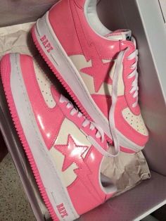 Bape Shoes, Dr Shoes, Trendy Shoes Sneakers, Jordan Shoes Girls, Cute Nike Shoes, Fresh Shoes, Hype Shoes, Aesthetic Shoes