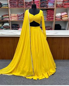 Haldi Dress, Lehenga Choli For Women, Choli For Women, Haldi Outfit, Function Dresses, Sabyasachi Lehenga, Womens Trendy Dresses, Sari Blouse Designs