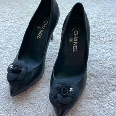 Very Good Condition Chanel Pumps. Black Leather . Size 40 Minor Wear And Tear. Please Ask If You Would Like More Pics. Spring Black Calf Leather Heels, Elegant Black Calf Leather Heels, Designer Black Leather Heels, High-end Black Leather Heels, Designer Black Heels For Business, High-end Black Heels With Round Toe, Chic Black Calf Leather Heels, Chanel Pumps, Shoes Chanel