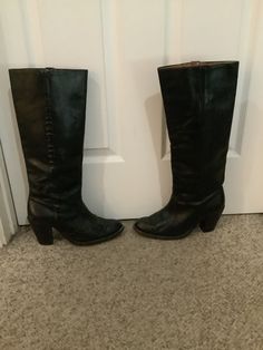 This nice pair of Frye black leather tall boho wood stacked heeled campus boho boots comes to you in a marked size 9. But as you know every designer sizes differently- so pls check your measurements next to those given. As you can see Orginal heels- Vintage Wide Calf Mid-calf Boots With Round Toe, Retro Fall Boots With Stacked Heel, Retro Boots With Stacked Heel For Fall, Retro Stacked Heel Boots For Fall, Vintage Wide Calf Heeled Boots With Round Toe, Retro Wide Calf Knee-high Boots, Vintage Snip Toe Boots With Stacked Heel, Vintage Boots With Stacked Heel And Snip Toe, Vintage Boots With Stacked Heel And Round Toe