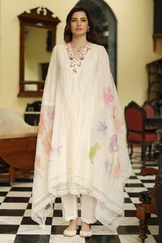 Buy Begum Pret White Fiza Embroidered Kurta Set Online | Aza Fashions Kurta And Dupatta, Stylish Maxi Dress, Floral Frocks, Frock Fashion, White Kurta, Girls Frock Design, Salwar Kamiz