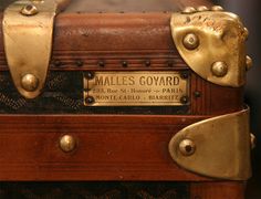 Goyard Luggage, Goyard Trunk, Old Luggage, Antique Trunk, British Colonial Style, Vintage Trunks, Vintage Suitcases, Steamer Trunk, Goyard Bag