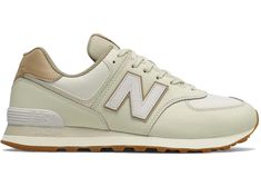 New Balance Style, New Balance 574, Mens Lifestyle, New Balance Men, New Balance Sneakers, Sneaker Games, New Balance Women, Trainer Sneakers, New Balance Shoes