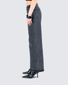 Dark denim is always a vibe 🖤 No matter the occasion, these grey wide leg jeans will turn any fit into a casual-chic look. Crafted from 100% cotton, and complete with a high-rise fit, wide leg, and a 31” inseam 😘 Chic Wide Leg Flare Jeans In Washed Black, Chic Wide Leg Washed Black Flare Jeans, Modern Wide Leg Washed Black Jeans, Modern Washed Black Wide Leg Jeans, Gray Wide Leg Pants For Spring, Spring Washed Black Wide Leg Jeans, Modern Washed Black Wide Leg Bottoms, Wide Leg Washed Black Jeans For Spring, Gray Wide-leg Cotton Jeans