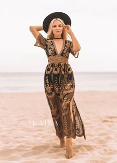 Shop – SKAIRA Dress Shoot Ideas, Bohemian Photoshoot, Photo Shoot Wedding, Maxi Boho Dress, English Clothes, Photo Shoot Dress, Off White Lace Dress, Clothes Brands, Newest Fashion Trends