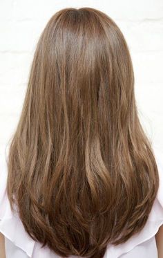 U Haircut Curly Hair, Long Layers Haircut, Layers Haircut, Perfect Blonde Hair, Brown Hair Inspo, Hair Color Light Brown, Blonde Hair Inspiration, Honey Hair, Haircuts For Medium Hair