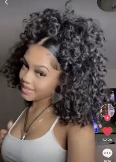 Baddie Hairstyles With Natural Hair, Nice Hairstyles For Curly Hair, Cute Hairstyles For Curly Hair Black Women, Cute Curly Afro Hairstyles, Slick Down Curly Hair, Shoulder Length Hair Curly Hairstyles, Curly Hairstyles For Pool Party, Short Hair Half Up Half Down Curly, Top Bun With Curls