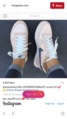 Nike Light, Shoe Closet, Crazy Shoes, Shoe Obsession, Shoe Game, Sneaker Head, Tennis Shoes, Cute Shoes, Fall Fashion