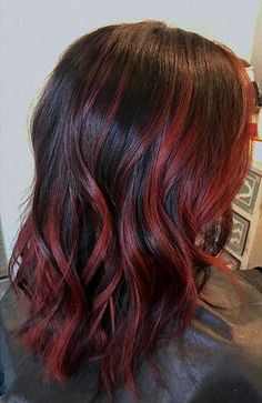 Red And Dark Brown Balayage, Hair Dye Red Highlights, Wine Red And Brown Hair, Hair Color Brown And Red, Red With Dark Brown Hair, Brown Hair Color With Red Highlights, Dark Hair With Red Streaks, Dyed Hair Red And Brown, Red To Dark Brown Hair