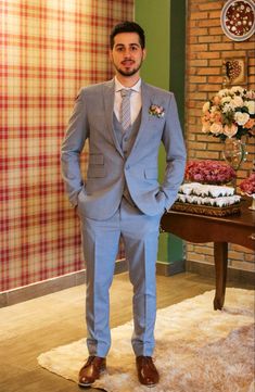 Simple Wedding Bouquets, Light Blue Suit, Gentlemen Wear, Wedding Dress Bustle, Curated Wedding, Slim Fit Suits