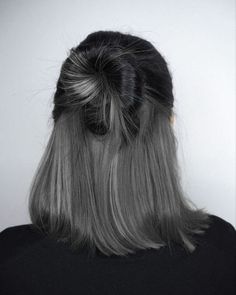 Hidden Hair Color, Hair Style Korea, Hair Inspiration Short, Shot Hair Styles