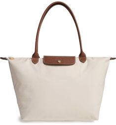 21 Gift Ideas, Longchamp Large Le Pliage Tote, Tote Bags For School, Handbags For School, Travel Purse, Nylon Tote