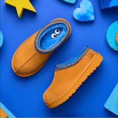 New In Box Cookie Monster Uggs, Monster Preschool, Sesame Cookie, Orange Slippers, Tasman Slippers, Pretty Sneakers, Ugg Tasman Slippers, Baby Uggs, Toddler Slippers