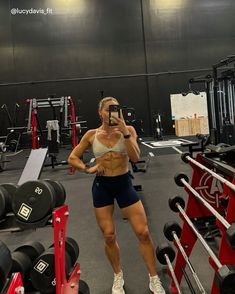 📸:  @lucydavis_fit  | women's gym outfit | sports bralette | workout shorts | active wear | athleisure | gym fit | gymshark ootd | gym clothes | workout clothes | casual outfit | everyday outfit | everyday style | women's fitness | workout