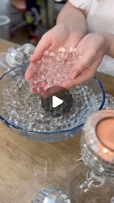 Floating Candle Ideas Table Decorations, Candle Centerpiece Ideas, Orbeez Vase Ideas, Plate Decoration Ideas, January Centerpiece Ideas, Vase Filler Ideas For Fake Flowers, Gold Mercury Glass Diy, Vase Decorating Ideas, Orbeez Flower Vase