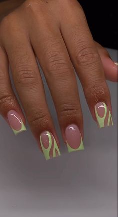 25th Birthday Acrylic Nails, Baddie Birthday Nails French Tip, Biab Nail Sets, Short Square Acrylic Nails 2024, Nail Inspo Design Short, Cute Birthday Nails Short Square, Edgy Gel Nails Short, Extra Birthday Nails Almond, Shirt Classy Nails