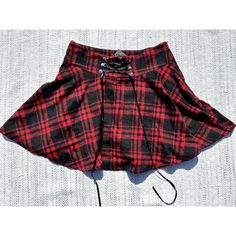 Chartou Skirts Medium Red High Waist Drawstring Plaid Ruffle Versatile Pleated Shorts Adult Womens Pull On Side Zipper Please See Photos For Measurements (In Inches) We Are Happy To Answer Your Questions! Super Fast Shipping: We Ship Out The Next Business Day! Condition New 10/10 No Flaws Smoke Free Home, Cat Friendly Home Washed And Clean Red Grunge Mini Skirt, Gothic Pleated Skirt For Summer, Gothic Red Bottoms For Fall, Gothic Skirted Bottoms For Summer, High Waisted Black Skirt, Cheetah Skirt, Utility Skirt, Belted Mini Skirt, Flowy Maxi Skirts