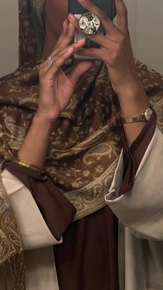 #modesty #abaya Brown Outfit Aesthetic Hijab, Arab Outfit, Scarf 2023, Scarves Design, Khaleeji Abaya, Pashmina Hijab, Abaya Outfit