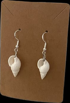 Sea Shells Earrings, She’ll Earrings, Thrifted Earrings, Sea Themed Earrings, 90s Layers, Siren Halloween, Shells Craft, Sweet Sixteen Ideas, Sea Shell Earrings