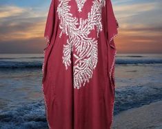 BohoChicHippie - Etsy Pink Embroidered Dress, Summer Caftan, Summer Maxi Dress Boho, Printed Beach Dresses, Maxi Dress Red, Colorful Maxi Dress