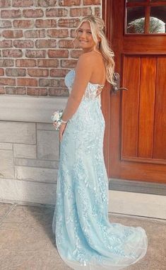 Sweetheart Neckline Gown With Lace Back For Prom, Lace Mermaid Hem Dress With Lace Bodice, Lace Dress With Lace Bodice And Mermaid Hem, Lace Mermaid Hem Gown For Prom Season, Lace Gown With Mermaid Hem For Prom Season, Lace Gown With Mermaid Hem For Prom, Prom Season Lace Mermaid Dress, Lace Mermaid Dress For Prom Season, Lace Mermaid Dress For Prom