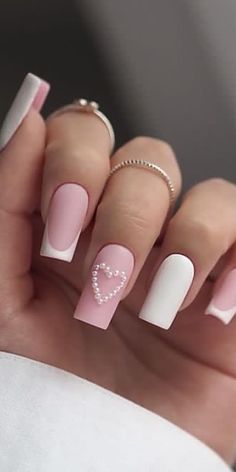 Unique Nail Designs, Gel Nails French, White Tip Nails, Latest Nail Designs, School Nails, Unique Nails, Album Design, Fancy Nails