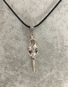 Raven Bird Skull Crow Necklace Bellatrix Crows Halloween - Etsy Black Nickel Free Skull Necklace, Nickel Free Black Skull Necklace, Black Nickel-free Skull Necklace, Gothic Wedding Cake, Crow Necklace, Raven Bird, Bird Skull, Gothic Wedding, Crows