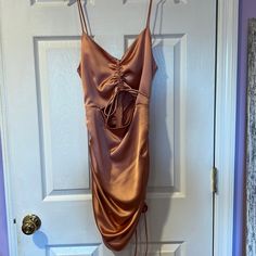 Peach Silky Dress From Zara Peach Sleeveless Dress For Date Night, Sleeveless Peach Dress For Date Night, Peach Midi Dress For Party, Peach Sleeveless Mini Dress For Evening, Chic Peach Mini Dress For Party, Peach Mini Dress For Night Out, Peach Mini Dress For Evening, Peach Summer Dress For Night Out, Peach Dress For Summer Night Out