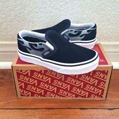 Brand New In The Box Vans Black Skate Shoes For School, Suede Vans, Carhartt Double Knee Pants, Van Color, Checkered Vans, Adidas Track Suit, Vans Kids, Shoes Vans, Cape Jacket