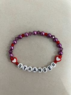 Olivia Rodrigo’s song “stranger“ from the album “GUTS (spilled)” inspired beaded bracelet. Olivia Rodrigo Bracelet Ideas, Clay Bead Necklace, Diy Beaded Bracelets, Chevron Bracelet, Kandi Bracelets, Friendship Bracelets Designs, Diy Bracelet Designs