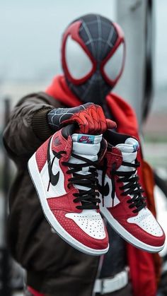 https://linktr.ee/giveawaysgold Sepatu Air Jordan, Best Sandals For Men, Marvel Shoes, Shoes Wallpaper, Nike Air Jordan Shoes, 일본 패션