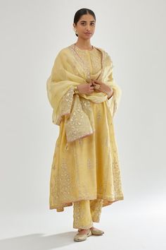 Buy Yellow Kurta And Pant Silk Chanderi Embroidery Zari Round A-line Set For Women by KORA Online at Aza Fashions. Ethnic Fashion Indian, Gota Embroidery, Kaftan Designs, Shoes Diy, Saree Designs Party Wear, A Line Kurta