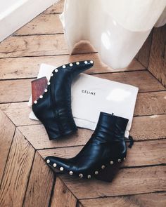 ☆ @iolandapujol ☆ Rock 'n' Roll Style ✯ COLLAGE VINTAGE #celine Celine Boots, High Boots Outfit, Studded Ankle Boots, Zipper Heels, Womens Chunky Heels, Chunky Heels Boots, Studded Boots, Pointed Toe Boots, Hot Shoes