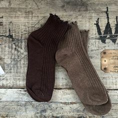 Perfect Fall Socks! In Brown & Tan Small/Medium Nwot Comfortable Brown Socks For Fall, Casual Brown Socks For Fall, Brown Socks Aesthetic, Fitted Brown Winter Socks, Cheap Brown Socks For Women, Brown Winter Socks, Brown Winter Outdoor Socks, Fall Socks, Brown Socks